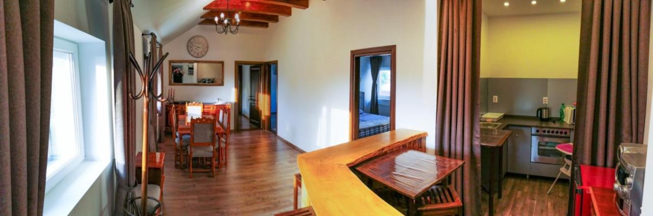 Apartament 2 Camere - Casa Divertis 부자우 외부 사진